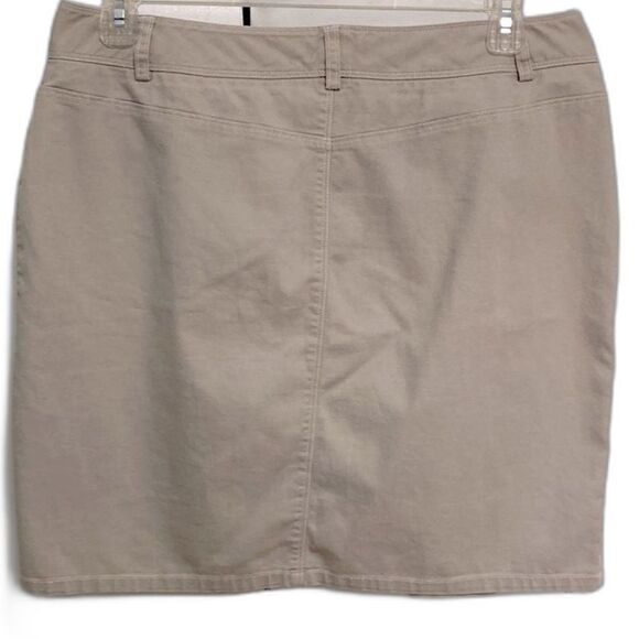 DRESSBARN Business Casual Work  Khaki Tan Skirt Womens Plus Size 16 - Picture 4 of 12